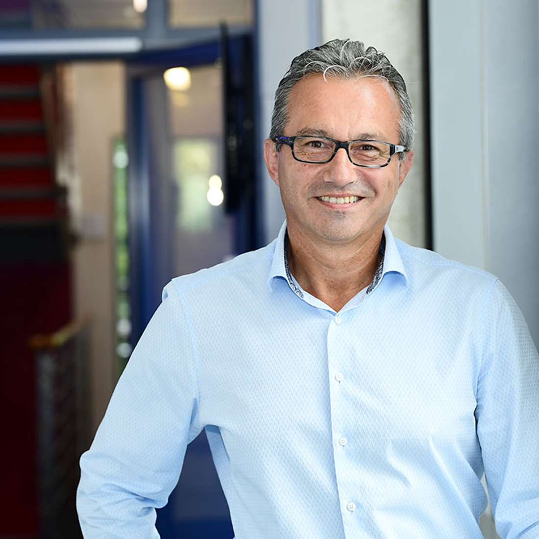 ein sehr sympathischer Kundenberater der weiss worauf es ankommt wenn es um Lichtwerbung in Freystadt geht